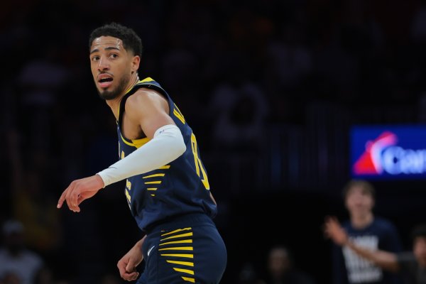 不但拿到全队最高分还能串联全队体育赛事直播