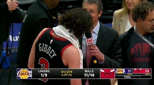 反不雅湖东说念主迟迟未在三分线外找平直感体育集锦