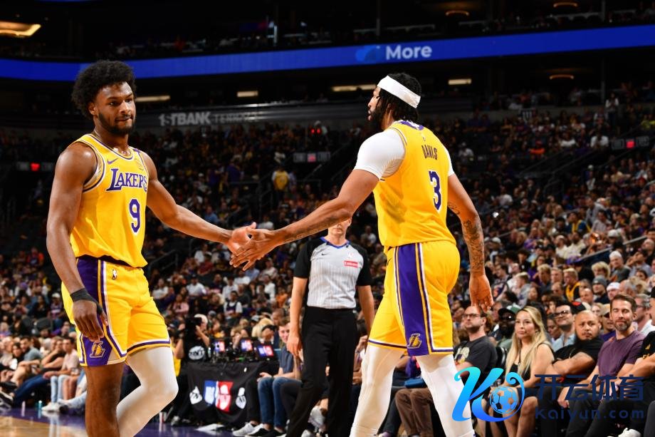 [图]浓眉35+10杜兰特19分 湖东谈主加时逆转太阳体育集锦